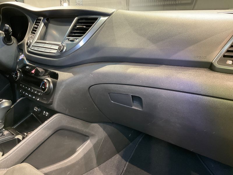 Hyundai Tucson 1.6 TGDI Passion + 2WD 2018 – снимка 25