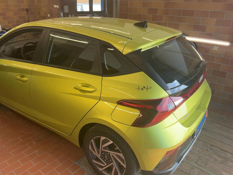 Hyundai i20 1.0 TGDI Trend 2024 – снимка на щета