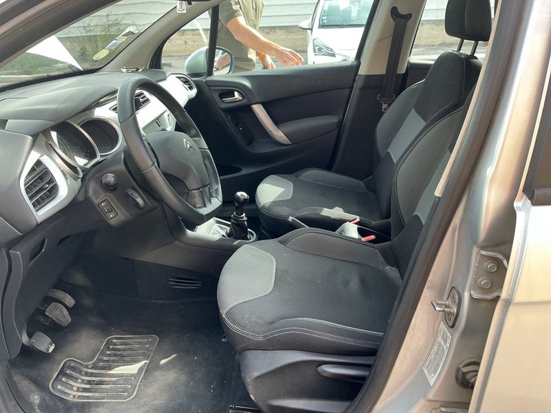 Citroen C3 1.4 HDi Confort 2012 – снимка 3
