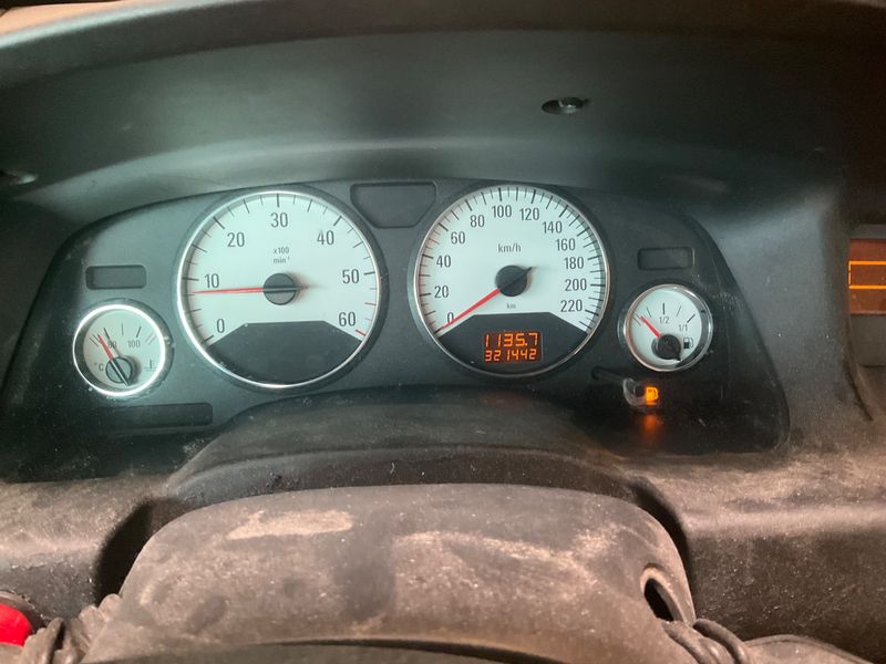 Opel Zafira 2.0 DTI Comfort 2003 – снимка 4
