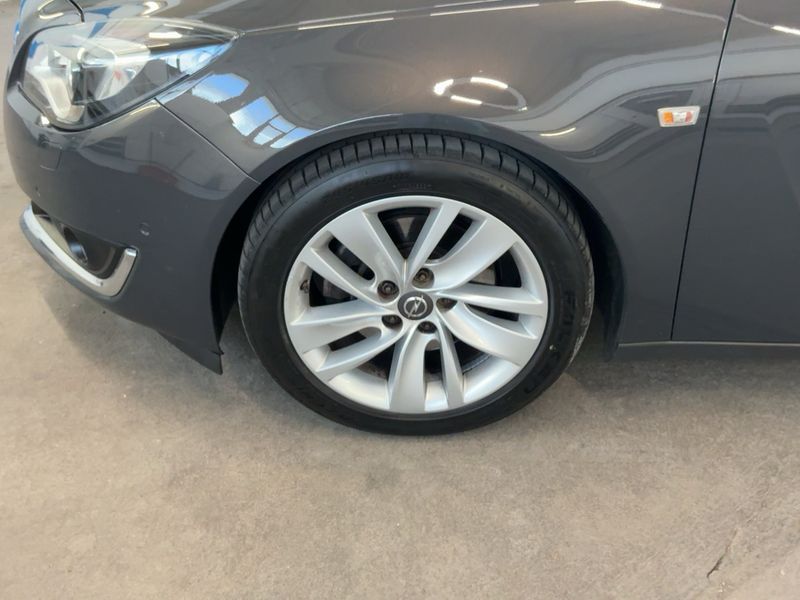 Opel Insignia Sports Tourer 2.0 CDTI Innovation 2015 – снимка 3