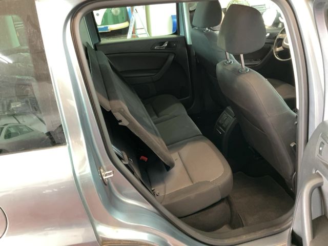 Skoda Yeti 1.8 TSI Ambition Plus Edition 4x4 2011 – снимка 20