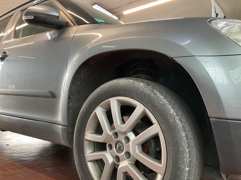 Skoda Yeti 1.8 TSI Ambition Plus Edition 4x4 2011 – снимка 22