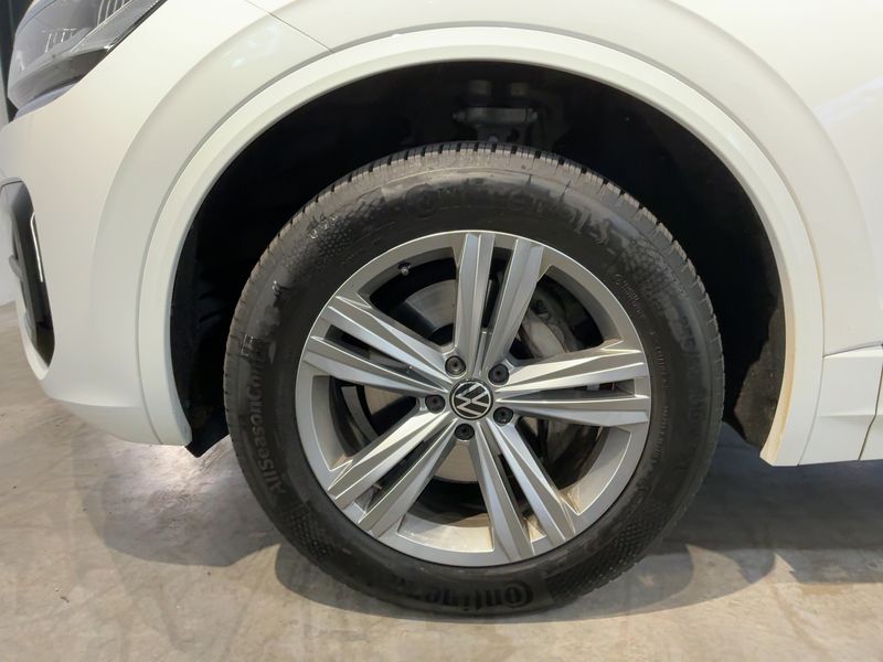 Volkswagen Touareg 3.0 V6 TDI R-Line 4Motion 2021 – снимка 3