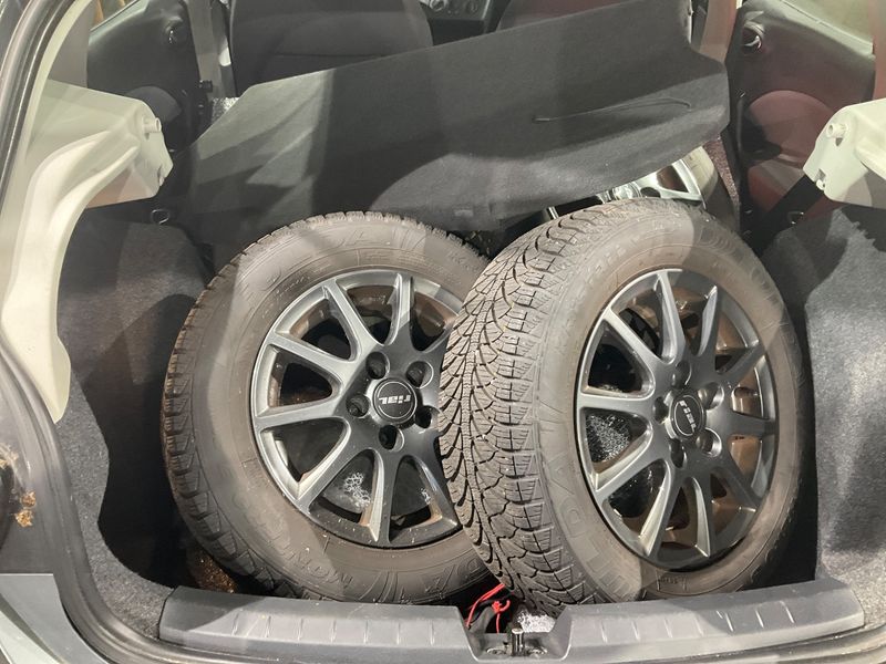 Seat Ibiza 1.2 TSI Sun 2015 – снимка 15