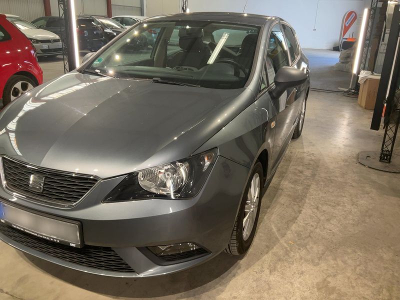 Seat Ibiza 1.2 TSI Sun 2015 – снимка 2