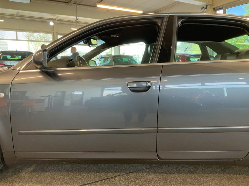 Audi A4 2.0 TFSI 2007 – снимка 4