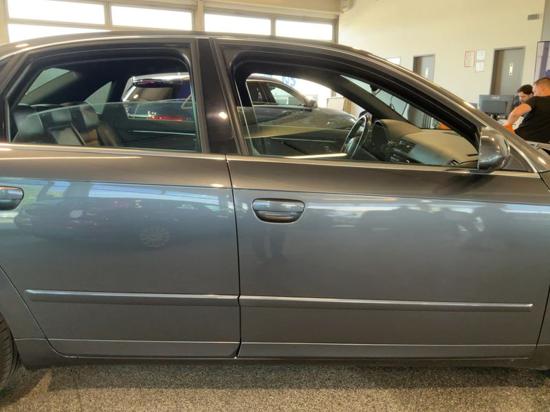 Audi A4 2.0 TFSI 2007 – снимка 10