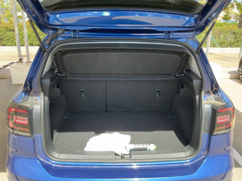 Volkswagen T-Cross 1.0 TSI Advance 2022 – снимка 15