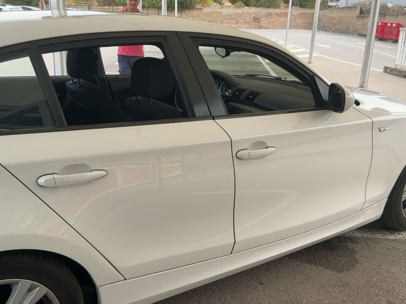 BMW 1er 118d 2010 – снимка 10
