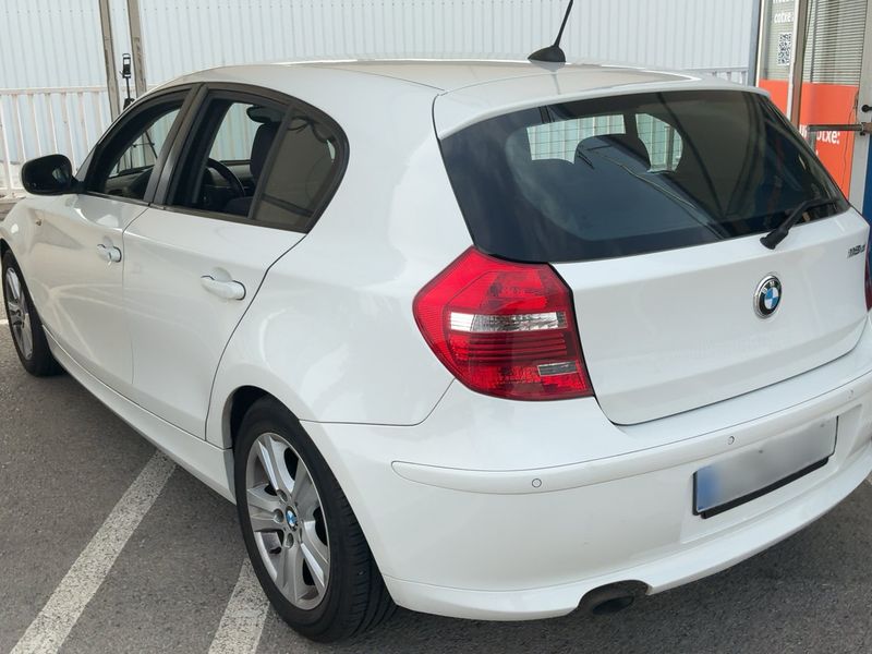 BMW 1er 118d 2010 – снимка 6