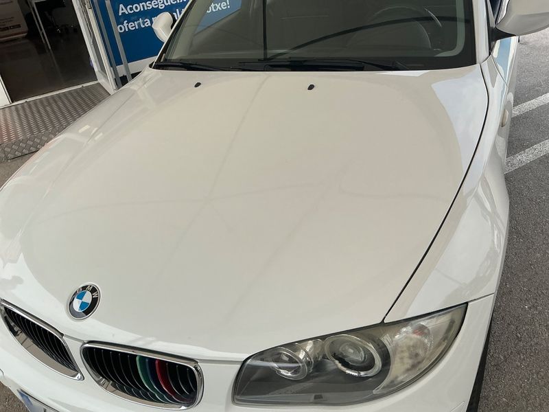 BMW 1er 118d 2010 – снимка 33