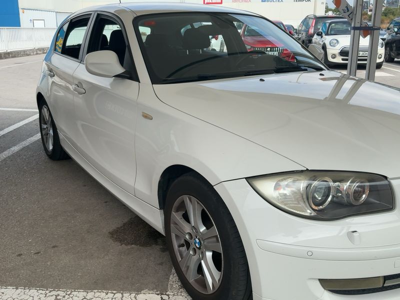 BMW 1er 118d 2010 – снимка 12