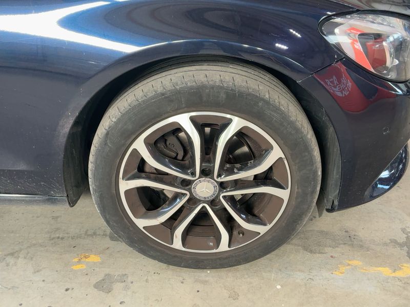 Mercedes-Benz C-Klasse C 180 d T BlueTEC Avantgarde 2015 – снимка 11