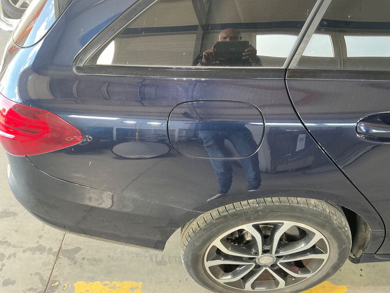 Mercedes-Benz C-Klasse C 180 d T BlueTEC Avantgarde 2015 – снимка 26