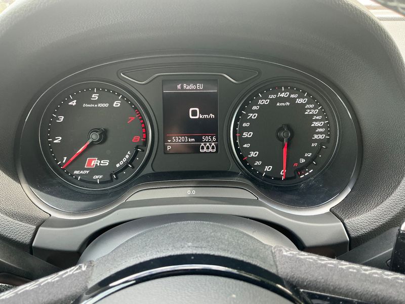 Audi RS 3 Sportback 2.5 TFSI quattro 2019 – снимка 19