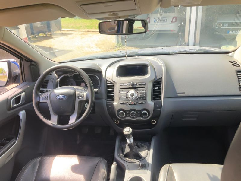 Ford Ranger 2.2 TDCi Doppelkabine Limited 4x4 2016 – снимка 17