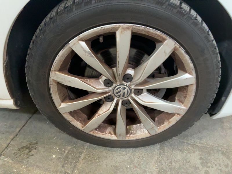 Volkswagen Golf VII 1.6 TDI Highline BlueMotion Tech 2014 – снимка 11