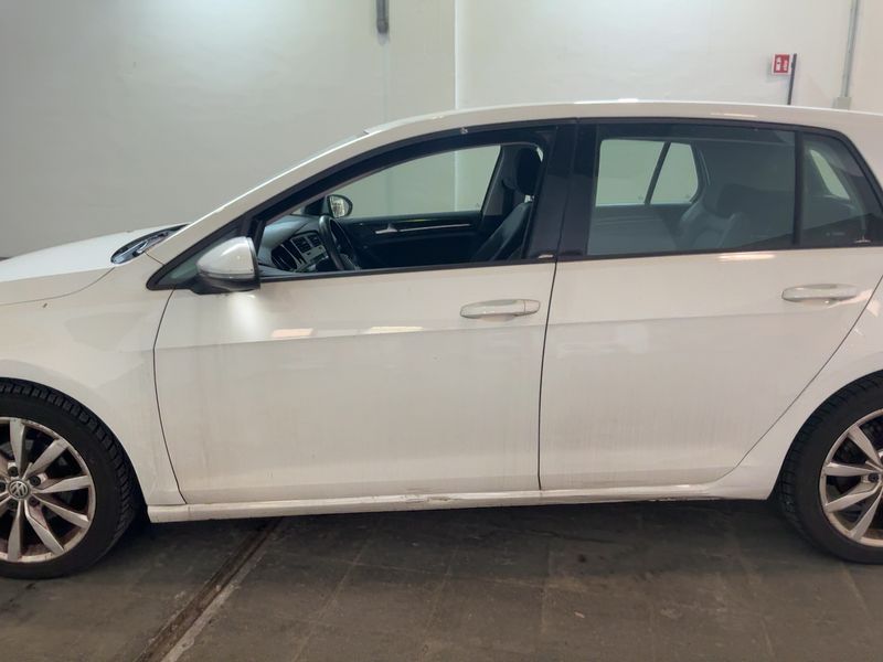 Volkswagen Golf VII 1.6 TDI Highline BlueMotion Tech 2014 – снимка 4