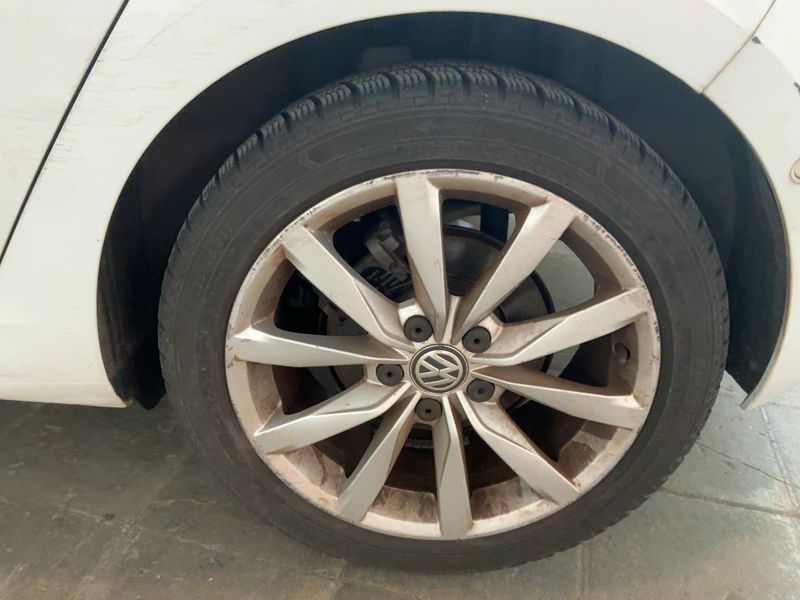Volkswagen Golf VII 1.6 TDI Highline BlueMotion Tech 2014 – снимка 5