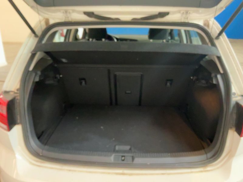 Volkswagen Golf VII 1.6 TDI Highline BlueMotion Tech 2014 – снимка 15