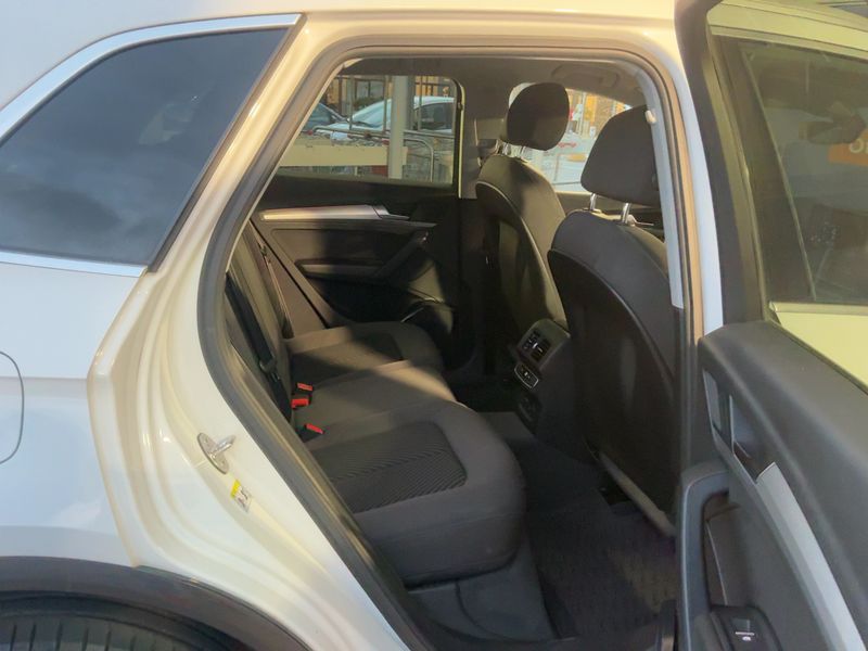 Audi Q5 40 TDI Mild-Hybrid quattro advanced 2022 – снимка 19