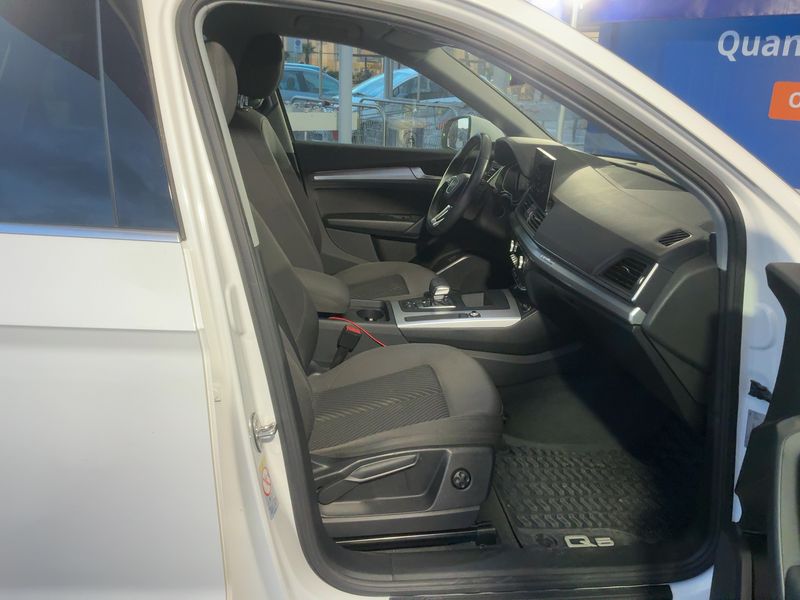 Audi Q5 40 TDI Mild-Hybrid quattro advanced 2022 – снимка 16