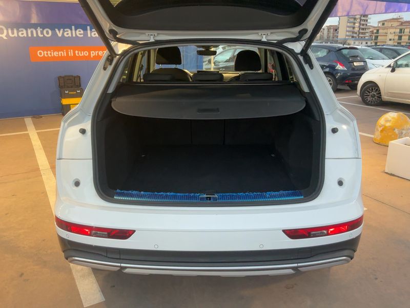 Audi Q5 40 TDI Mild-Hybrid quattro advanced 2022 – снимка 15