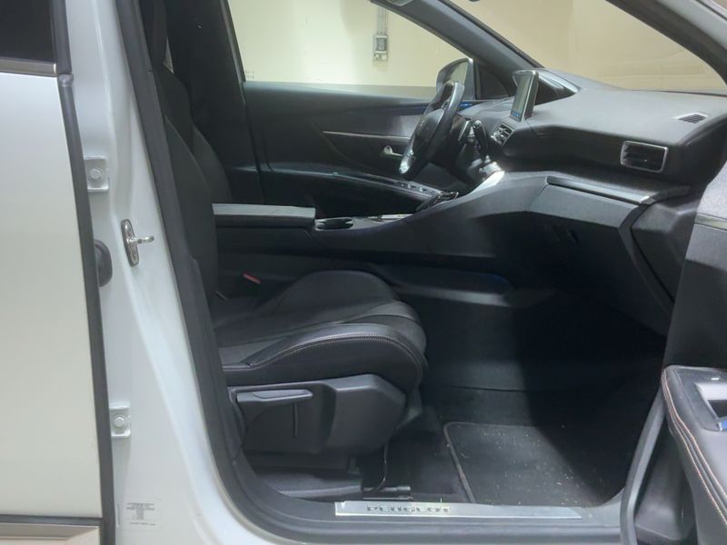 Peugeot 5008 1.5 Blue-HDi GT Line 2018 – снимка 16