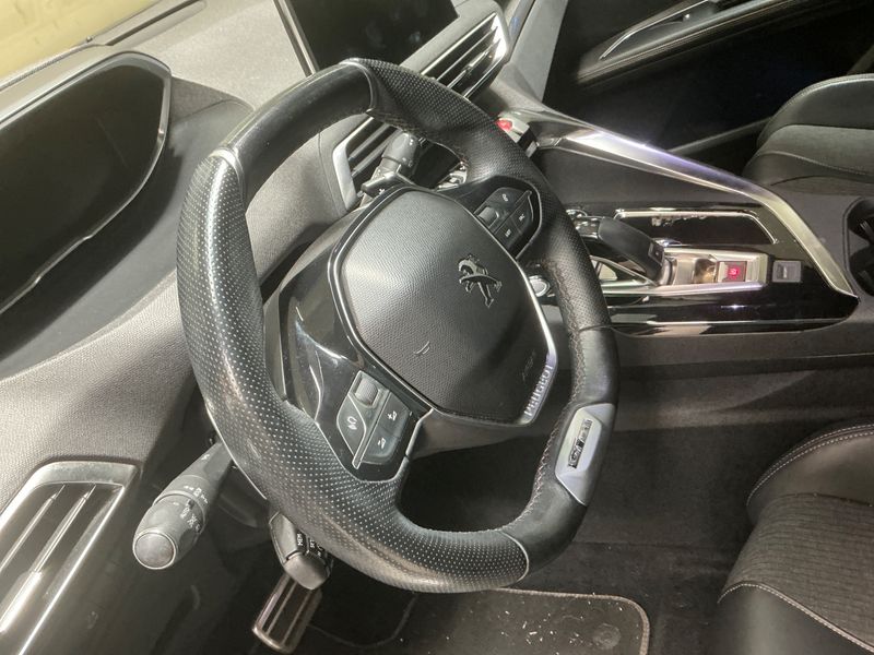 Peugeot 5008 1.5 Blue-HDi GT Line 2018 – снимка 24