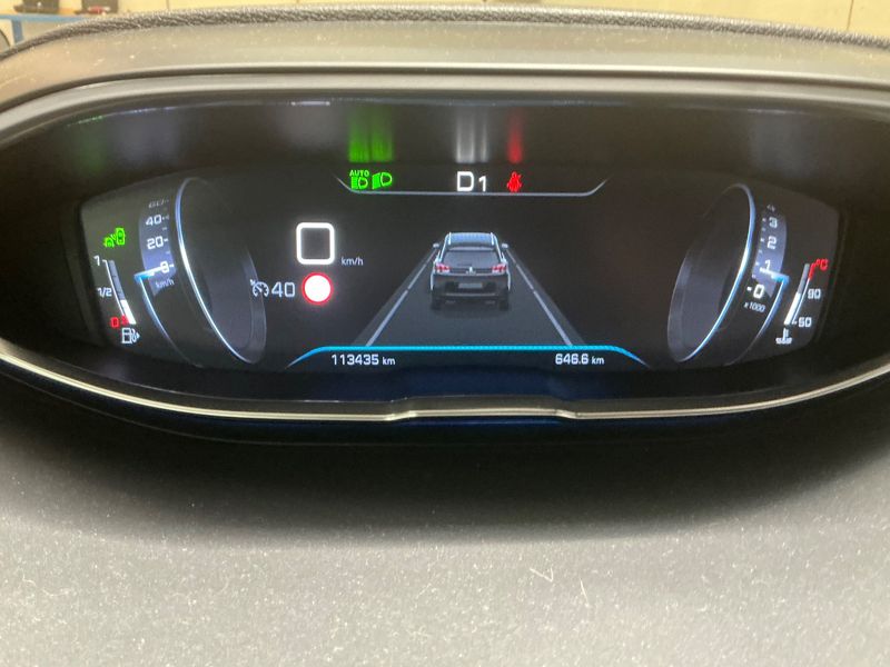 Peugeot 5008 1.5 Blue-HDi GT Line 2018 – снимка 18