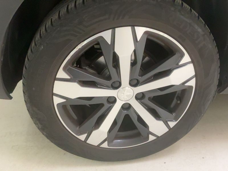 Peugeot 5008 1.5 Blue-HDi GT Line 2018 – снимка 9