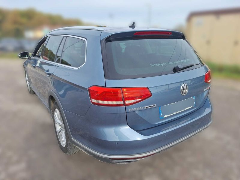 Volkswagen Passat Alltrack 2.0 TDI 4Motion BlueMotion Tech 2016 – снимка 3