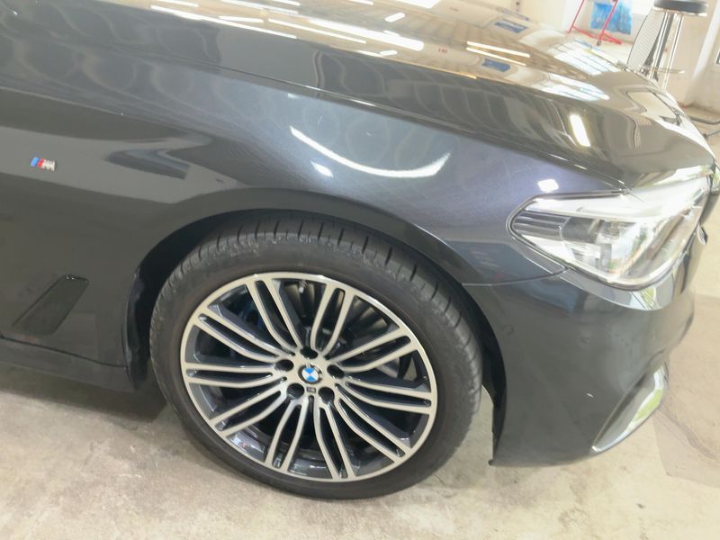 BMW 5er 530d xDrive M Sport 2020 – снимка 12