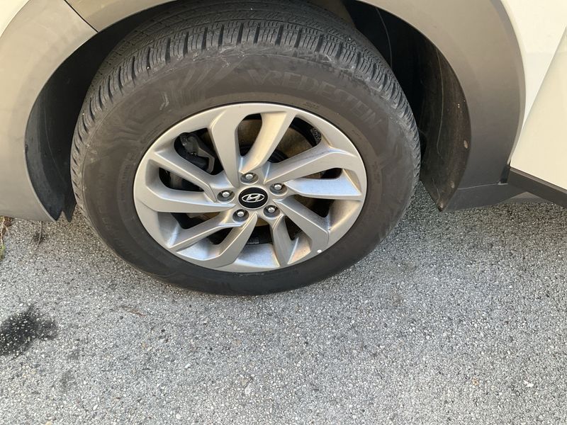 Hyundai Tucson 1.7 CRDi Xpossible ISG 2WD 2017 – снимка 3
