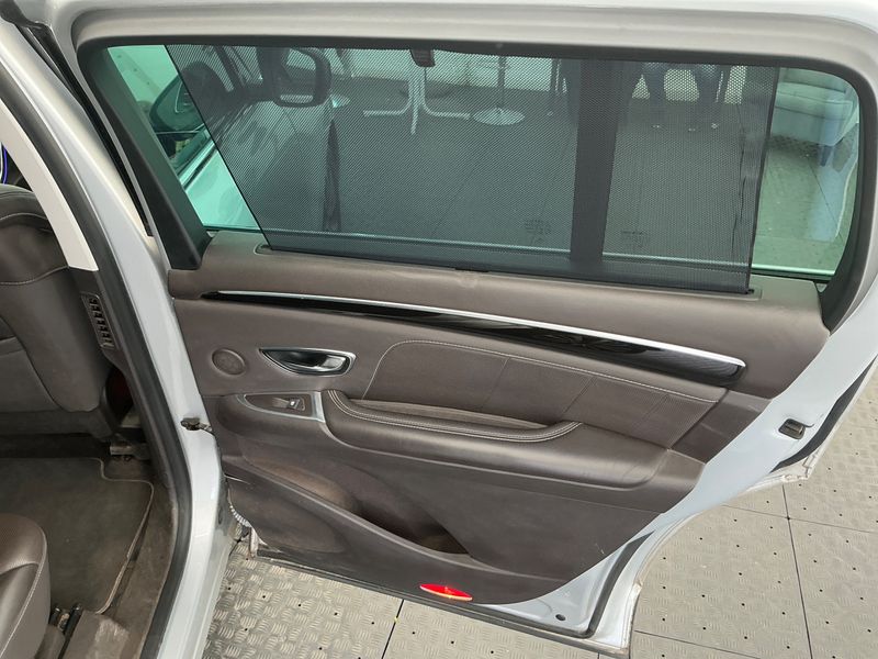Renault Espace 1.6 dCi Energy Initiale Paris 2015 – снимка 41