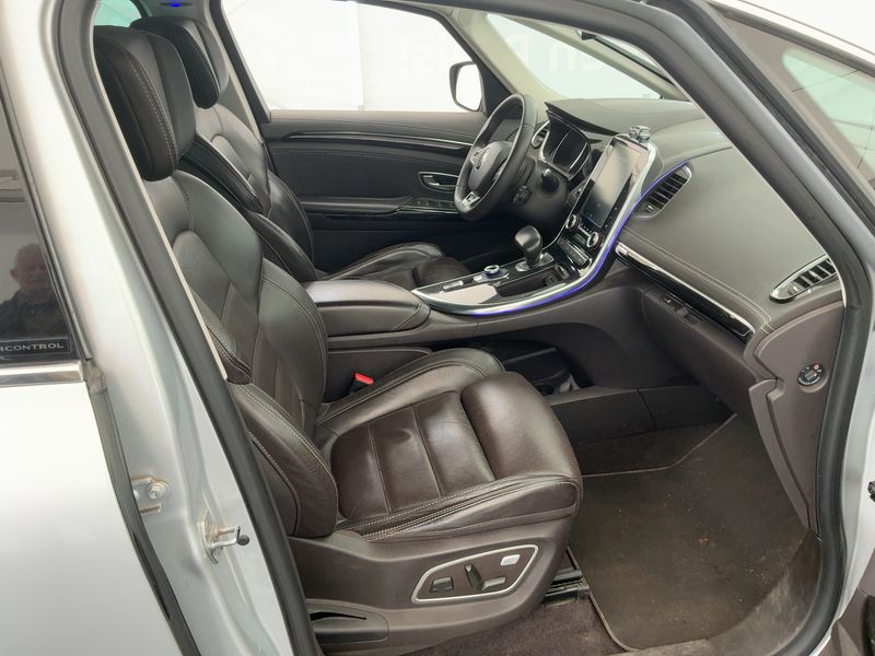 Renault Espace 1.6 dCi Energy Initiale Paris 2015 – снимка 17