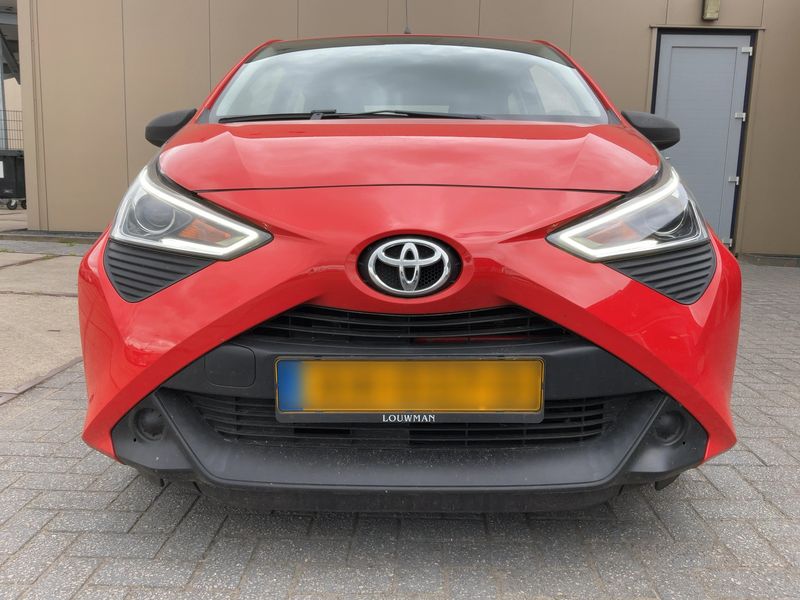 Toyota Aygo 1.0 VVT-i X-Fun 2019 – снимка 14
