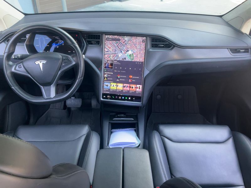 Tesla Model X 100D Dual 2019 – снимка 17
