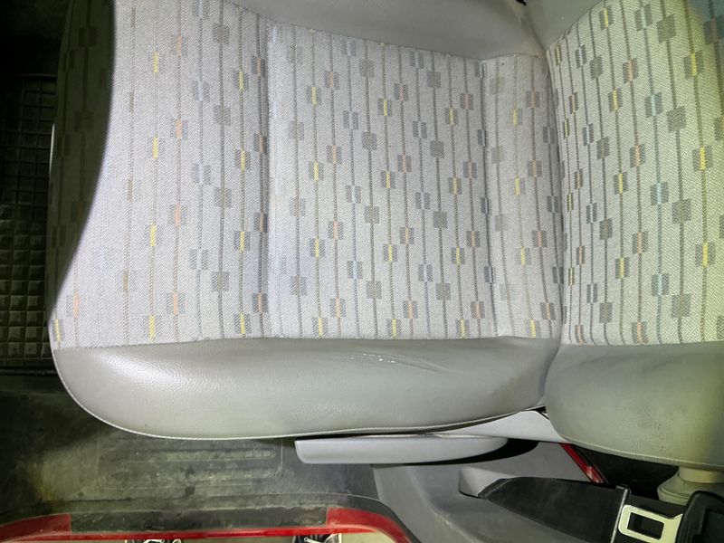 Volkswagen T5 Transporter 2.0 TDI Kasten lang 2013 – снимка 32