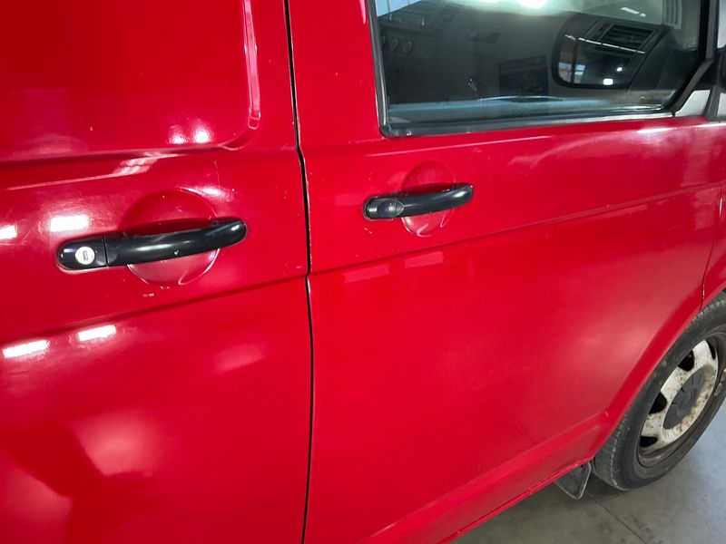 Volkswagen T5 Transporter 2.0 TDI Kasten lang 2013 – снимка 23