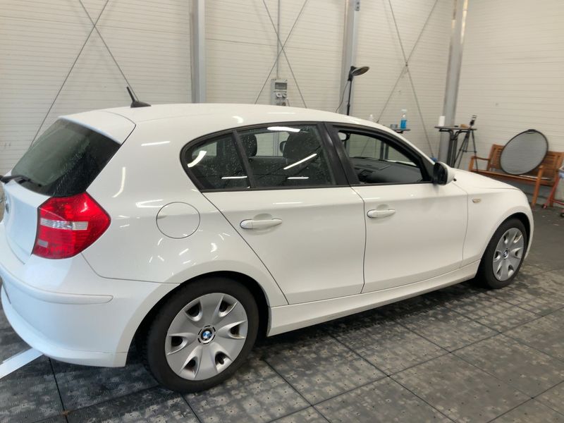 BMW 1er 116d 2011 – снимка 8