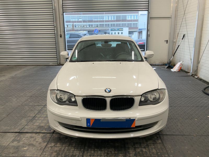 BMW 1er 116d 2011 – снимка 14