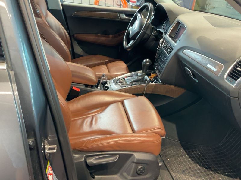 Audi Q5 2.0 TDI quattro 2012 – снимка 17