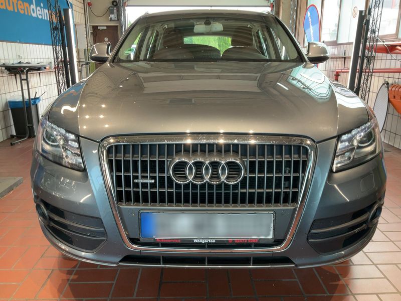 Audi Q5 2.0 TDI quattro 2012 – снимка 14