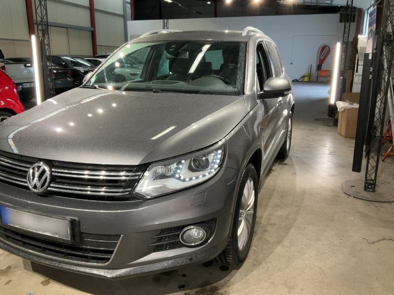 Volkswagen Tiguan 2.0 TDI Life BlueMotion Tech 2013 – снимка 2