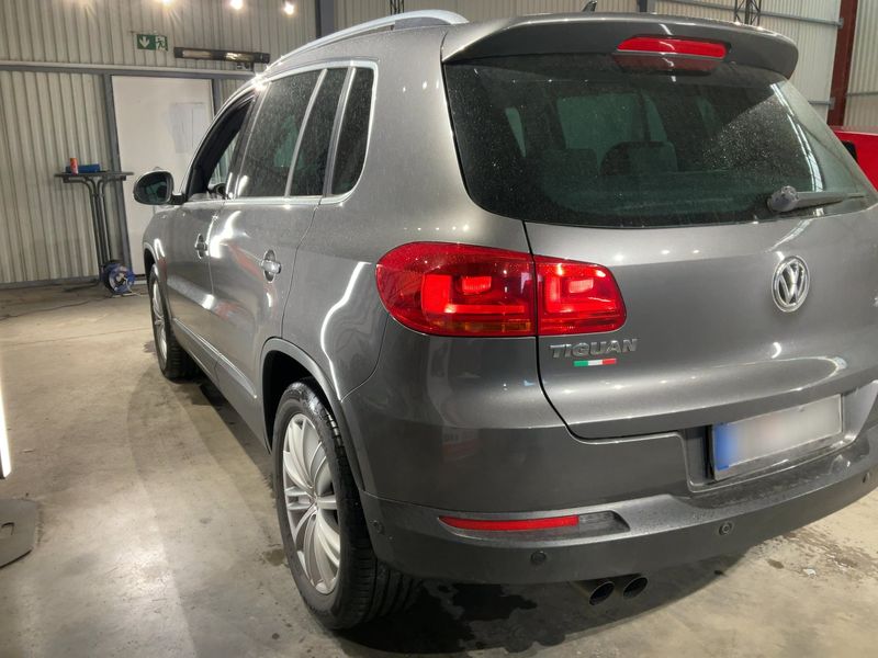 Volkswagen Tiguan 2.0 TDI Life BlueMotion Tech 2013 – снимка 6
