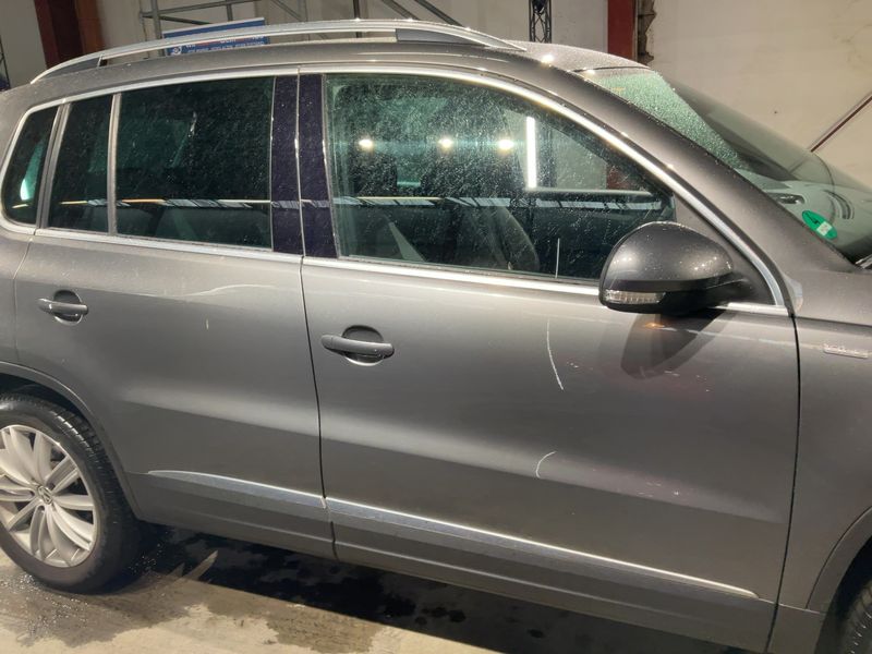 Volkswagen Tiguan 2.0 TDI Life BlueMotion Tech 2013 – снимка 10