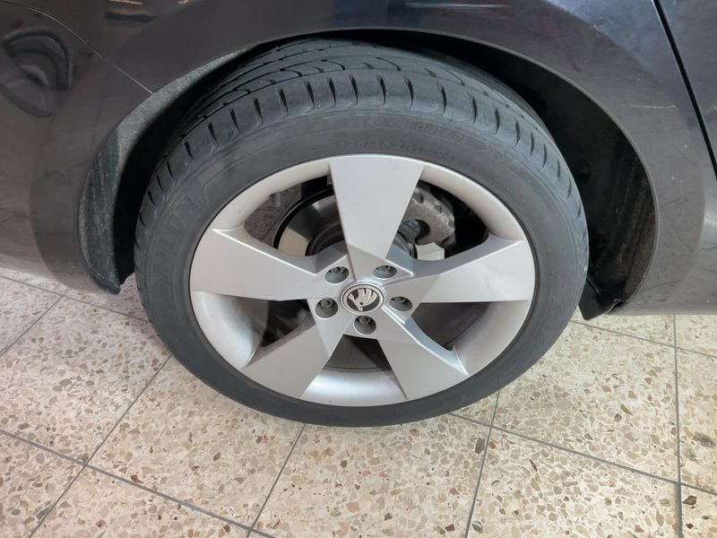 Skoda Octavia 1.6 TDI Style 2017 – снимка 9
