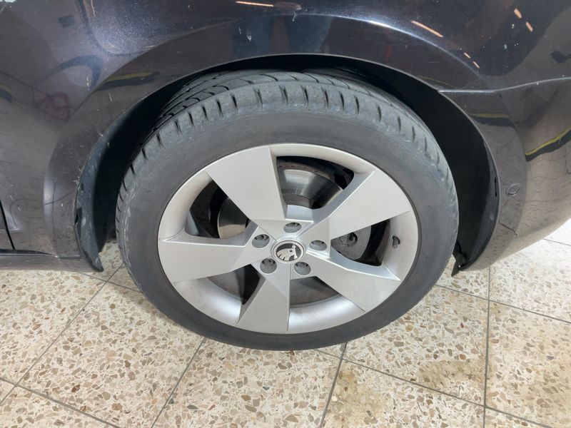 Skoda Octavia 1.6 TDI Style 2017 – снимка 11